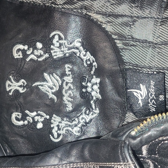 Pre-owned Original AL Wissam Roman leaf Leather coat - Picture 5 of 8